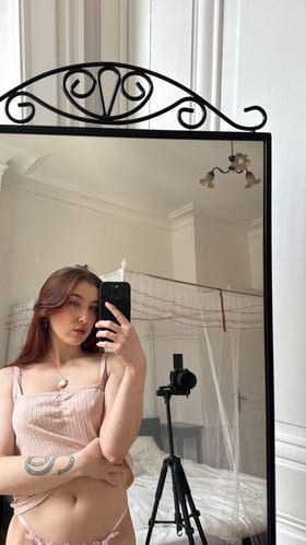 Madelaine Rousset OnlyFans free 1